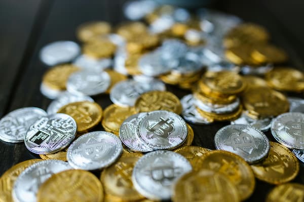 mt5手机版可以在行情页面快速平仓吗